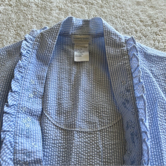 Light Blue Women's Robe - Picture 2 of 4